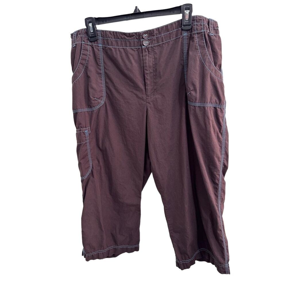 SB Active Women’s XL‎ Brown Cargo Capri Pants with Teal Contrast Stitching Y2K - Picture 2 of 9